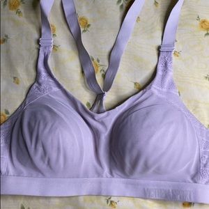 Victoria’s Secret sports bra 34B